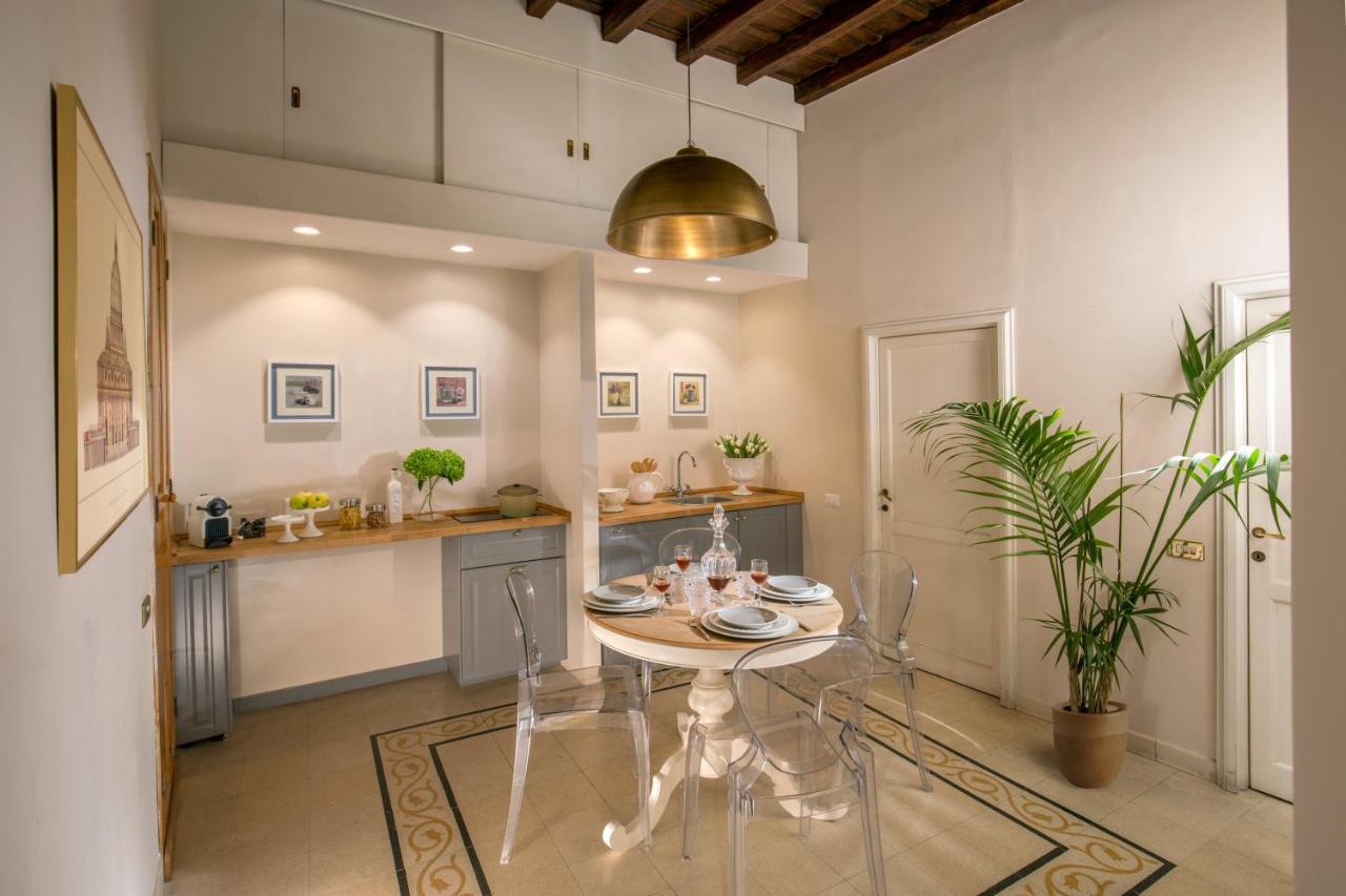 Trevi Ab Aeterno - Amazing View Of The Trevi Fountain Appartement Rome Buitenkant foto
