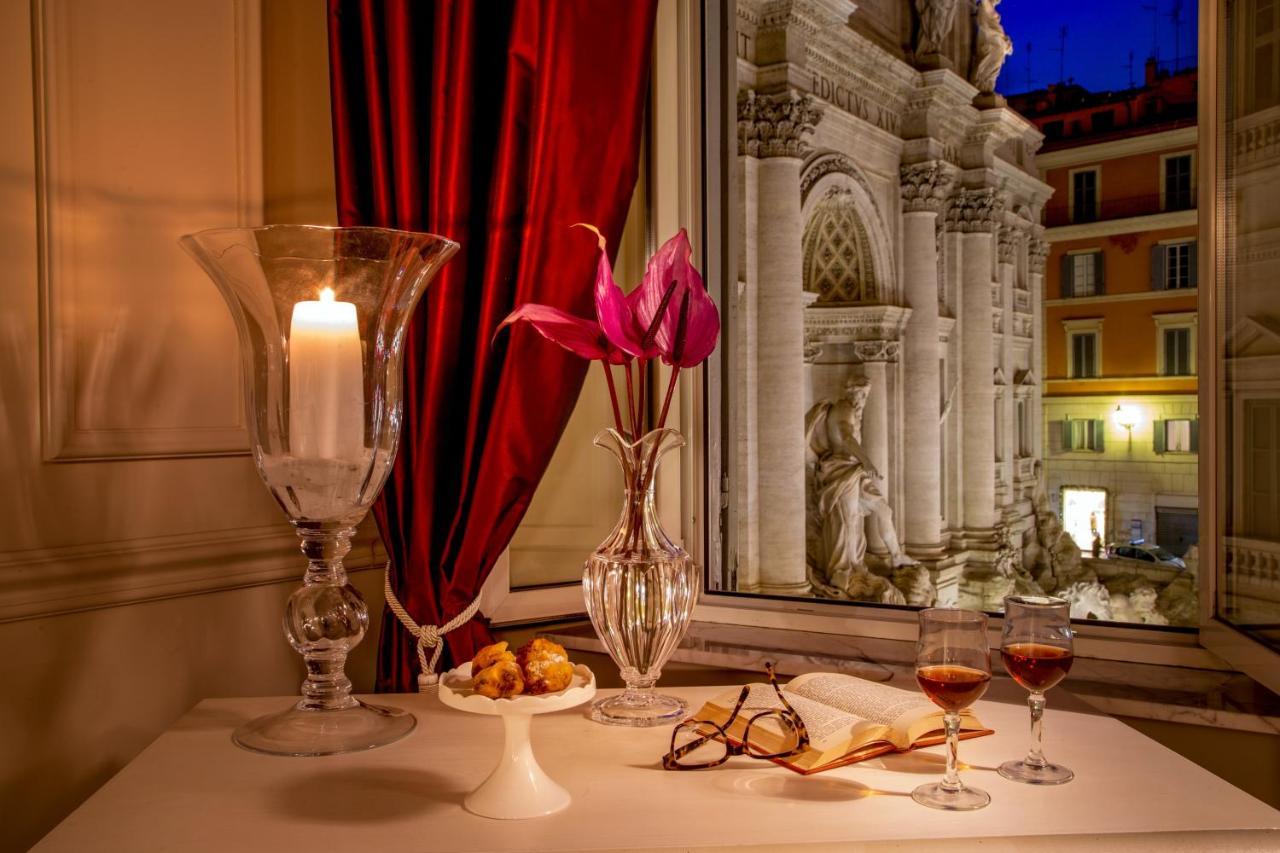 Trevi Ab Aeterno - Amazing View Of The Trevi Fountain Appartement Rome Buitenkant foto
