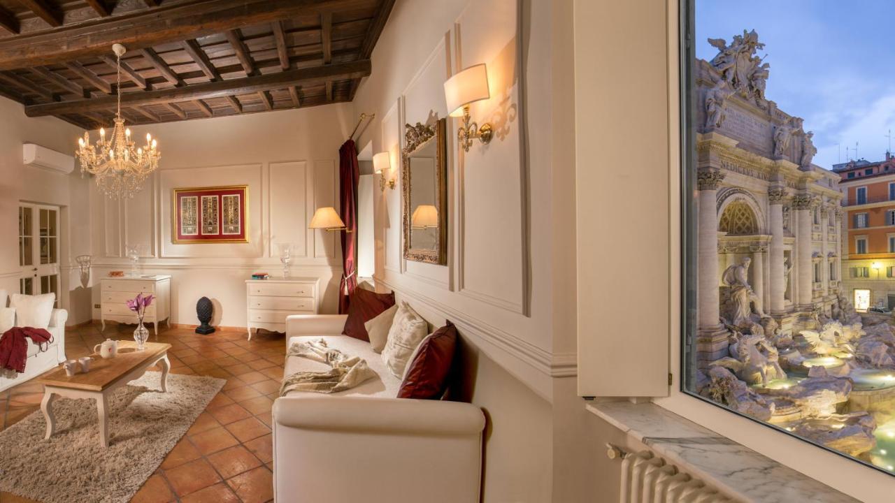 Trevi Ab Aeterno - Amazing View Of The Trevi Fountain Appartement Rome Buitenkant foto